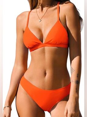CUPSHE Bikini Orange Two Piece Swimsuit V Neck Low Rise Crisscross Back Small